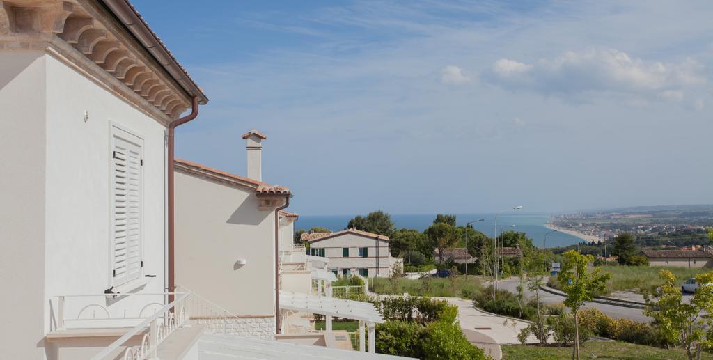 Camere Mare Sirolo Buitenkant foto